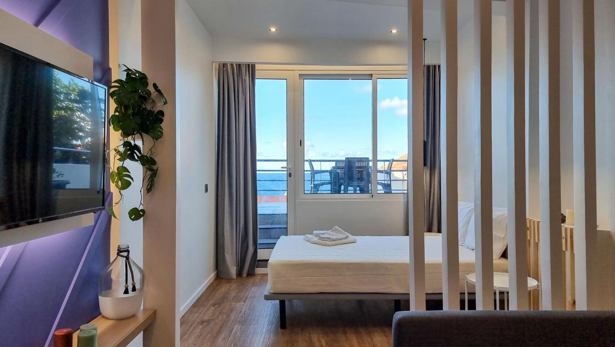 The Jolie - Apartments By The Ocean Porto Moniz Exterior foto